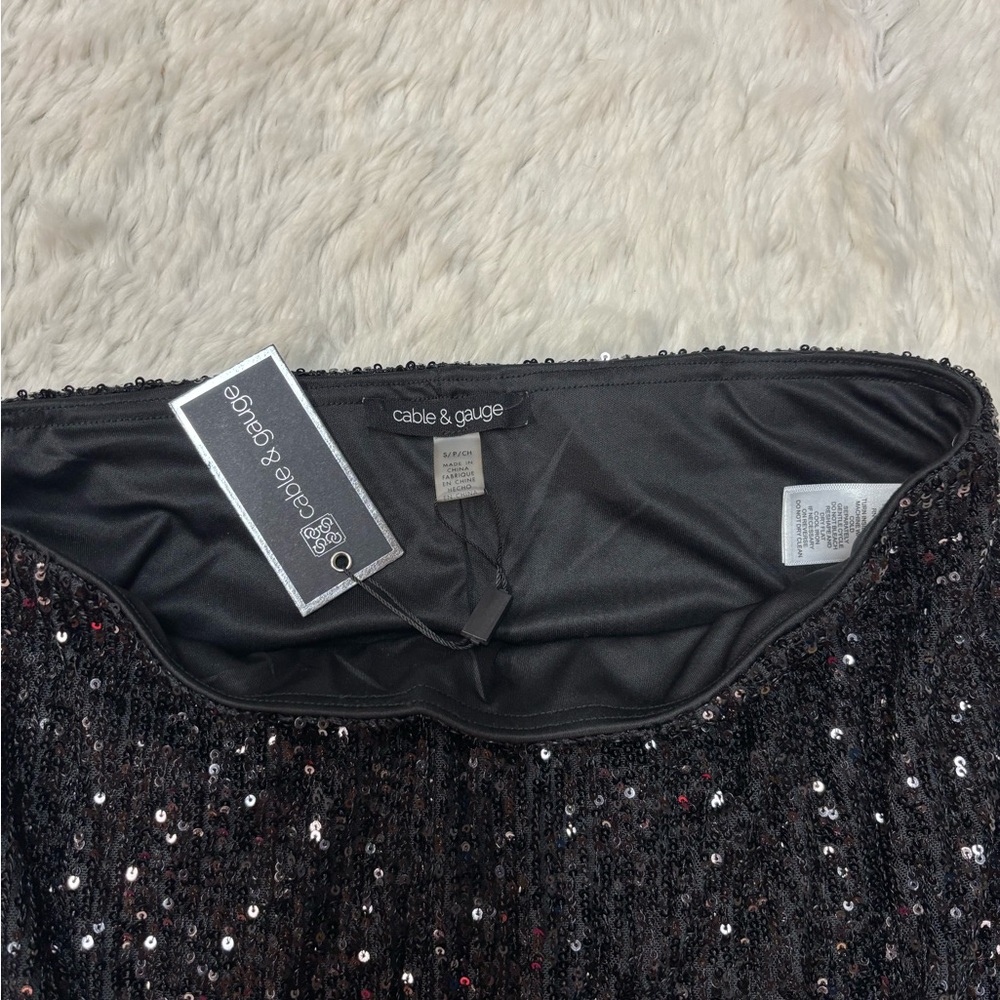 Cable & Gauge Black Sequin Pencil Skirt - Picture 2 of 5